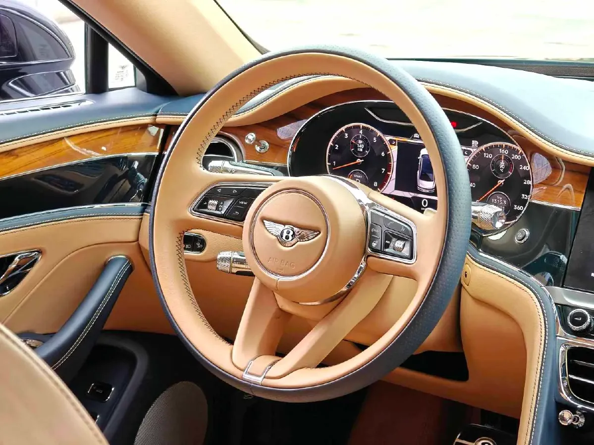 2021 Bentley Flying Spur 4.0T 550HP V8 8DCT,autocango,china used car exporter,china ev exporter,chinese used car exporter,chinese used ev exporter