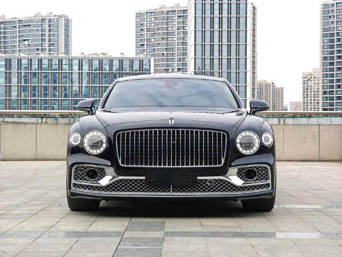 2021 Bentley Flying Spur 4.0T 550HP V8 8DCT,autocango,china used car exporter,china ev exporter,chinese used car exporter,chinese used ev exporter