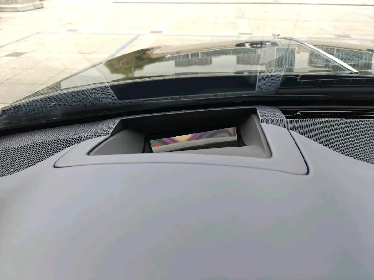 2021 Bentley Flying Spur 4.0T 550HP V8 8DCT,autocango,china used car exporter,china ev exporter,chinese used car exporter,chinese used ev exporter