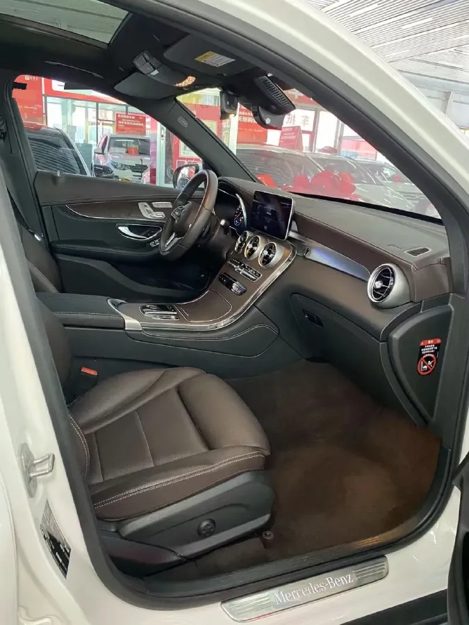 2021 Mercedes-Benz GLC Class 2.0T 258HP L4 9AT,autocango,china used car exporter,china ev exporter,chinese used car exporter,chinese used ev exporter