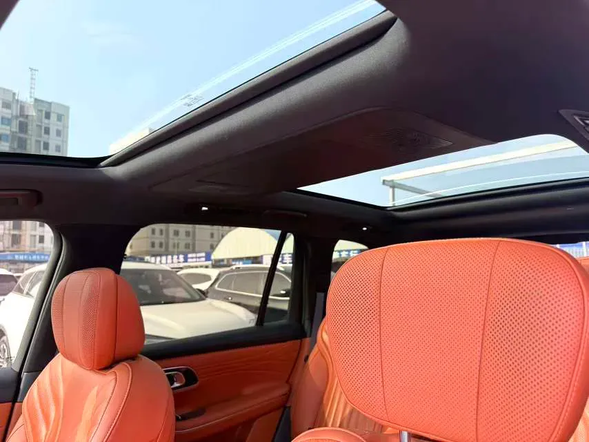 2025 Volkswagen Tiguan L 2.0T 220HP L4 7DCT,autocango,china used car exporter,china ev exporter,chinese used car exporter,chinese used ev exporter