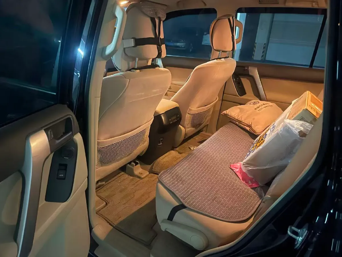 2019 Toyota Land Cruiser Prado 3.5L 280HP V6 6AT,autocango,china used car exporter,china ev exporter,chinese used car exporter,chinese used ev exporter