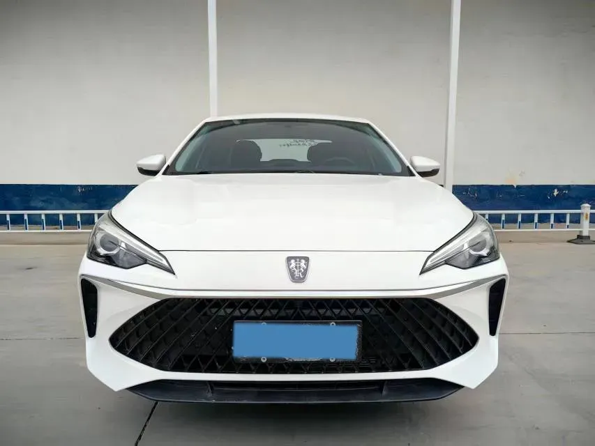 2023 Roewe i5 1.5L 129HP L4 CVT,autocango,china used car exporter,china ev exporter,chinese used car exporter,chinese used ev exporter
