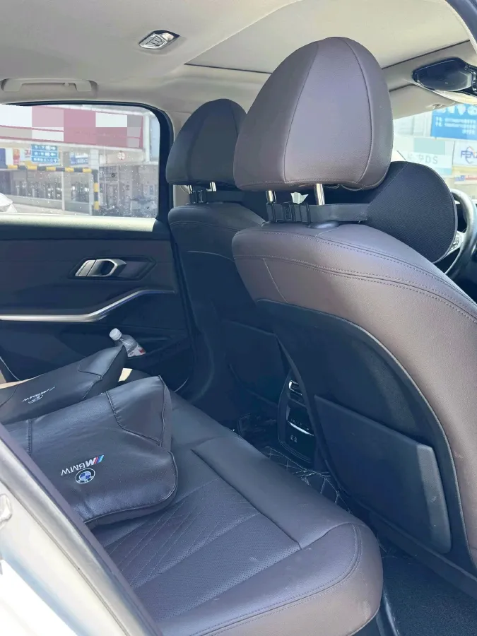 2021 BMW 3 Series 2.0T 184HP L4 8AT,autocango,china used car exporter,china ev exporter,chinese used car exporter,chinese used ev exporter