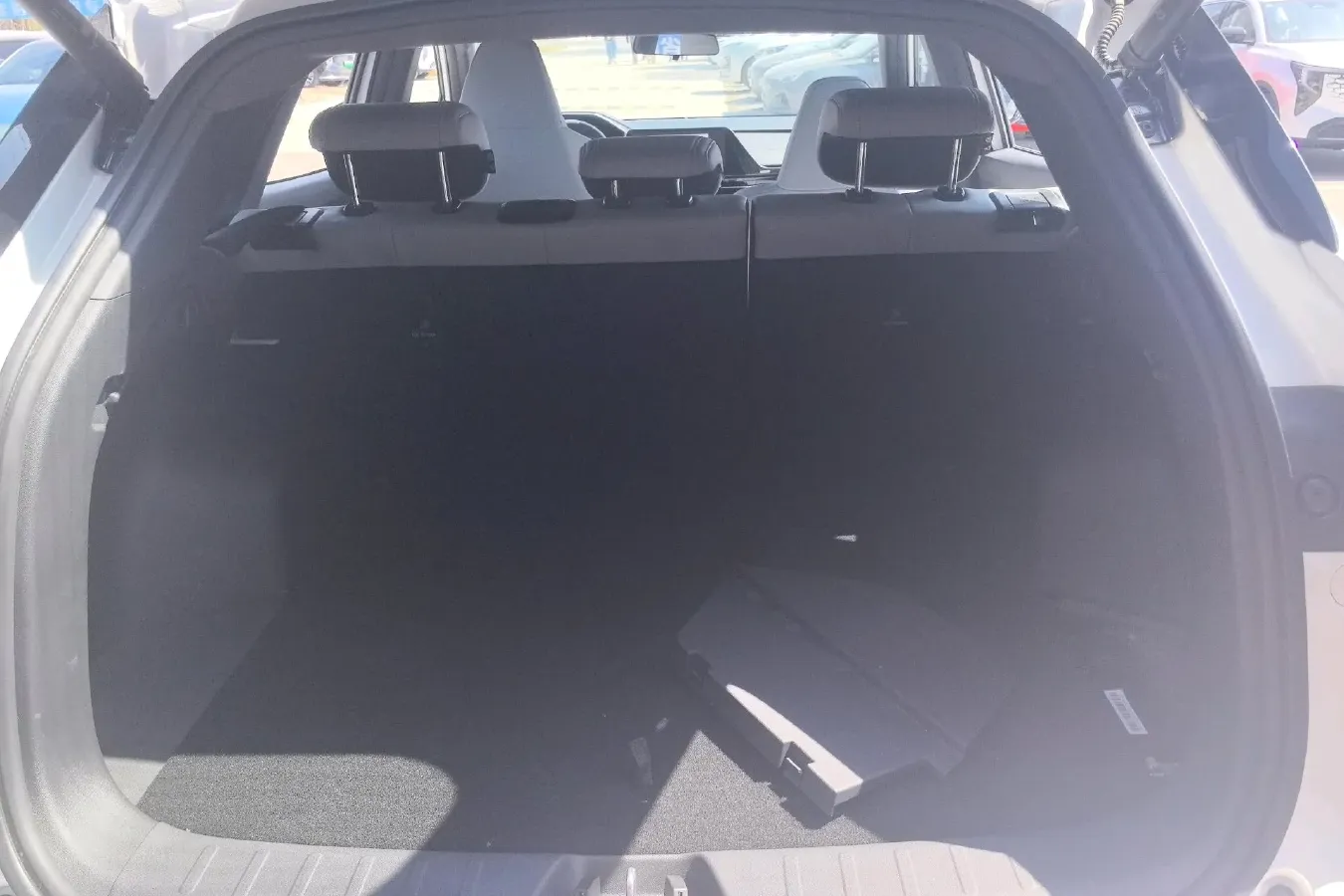 2025 ChangAn CS55PLUS PHEV 1.5L 98HP L4 E-CVT PHEV,autocango,china used car exporter,china ev exporter,chinese used car exporter,chinese used ev exporter