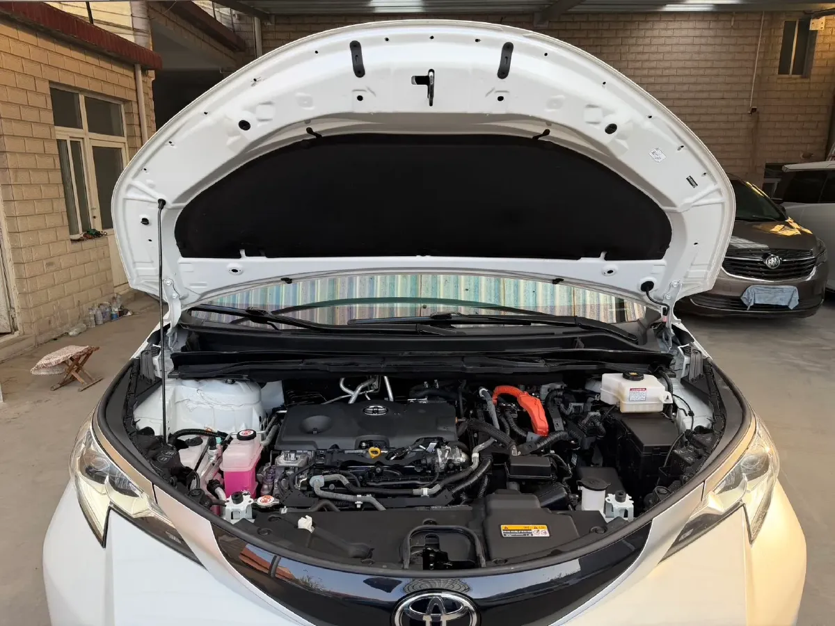 2024 Toyota Sienna 2.5L 189HP L4 E-CVT Hybrid,autocango,china used car exporter,china ev exporter,chinese used car exporter,chinese used ev exporter