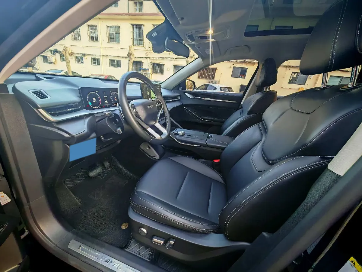 2021 Haval H6 1.5T 169HP L4 7DCT,autocango,china used car exporter,china ev exporter,chinese used car exporter,chinese used ev exporter