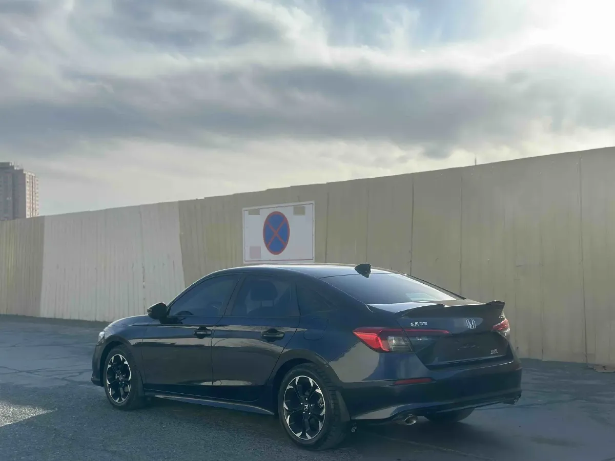 2022 Honda Civic 1.5T 182HP L4 CVT,autocango,china used car exporter,china ev exporter,chinese used car exporter,chinese used ev exporter