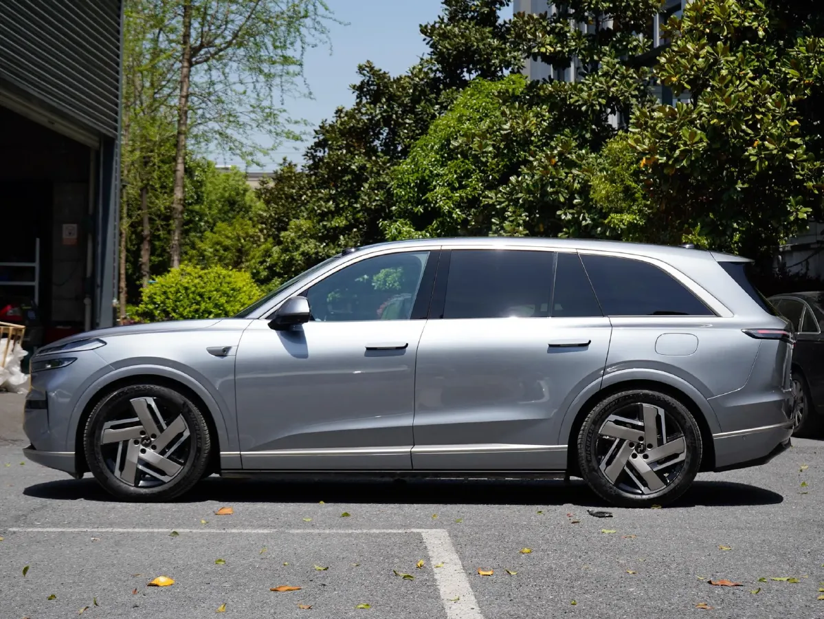 2025 ONVO L90 BEV,autocango,china used car exporter,china ev exporter,chinese used car exporter,chinese used ev exporter