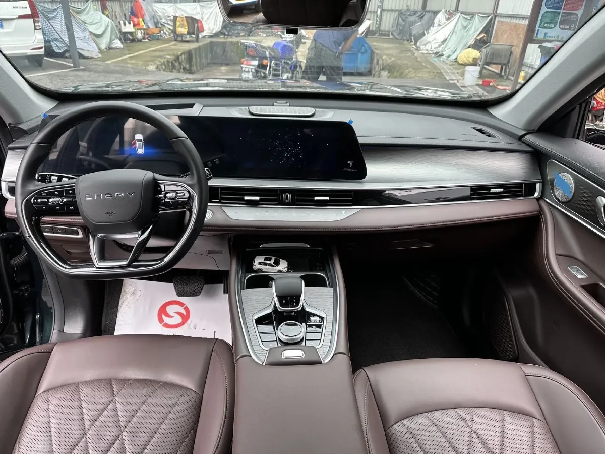 2024 Chery Tiggo 8 PRO 2.0T 254HP L4 7DCT,autocango,china used car exporter,china ev exporter,chinese used car exporter,chinese used ev exporter