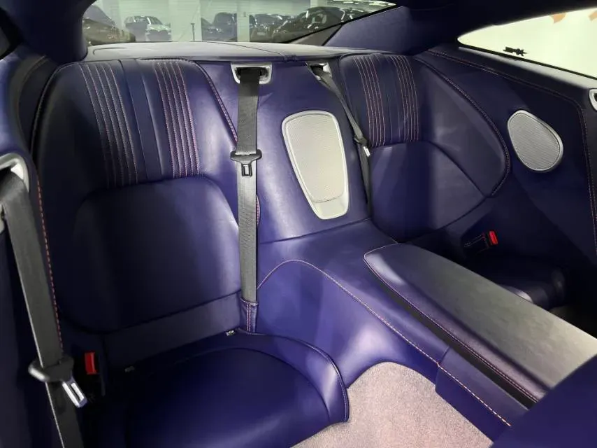 2019 Aston Martin DB11 4.0T 510HP V8 8AT,autocango,china used car exporter,china ev exporter,chinese used car exporter,chinese used ev exporter