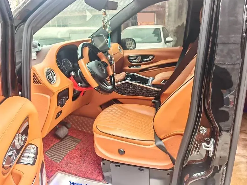 2021 Mercedes-Benz Vito 2.0T 211HP L4 9AT,autocango,china used car exporter,china ev exporter,chinese used car exporter,chinese used ev exporter