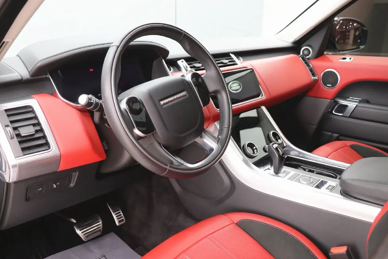 2021 Land Rover Range Rover Sport 3.0T 360HP L6 8AT,autocango,china used car exporter,china ev exporter,chinese used car exporter,chinese used ev exporter