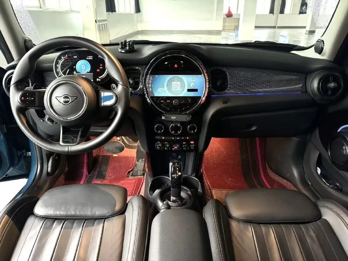 2022 MINI MINI 2.0T 192HP L4 7DCT,autocango,china used car exporter,china ev exporter,chinese used car exporter,chinese used ev exporter