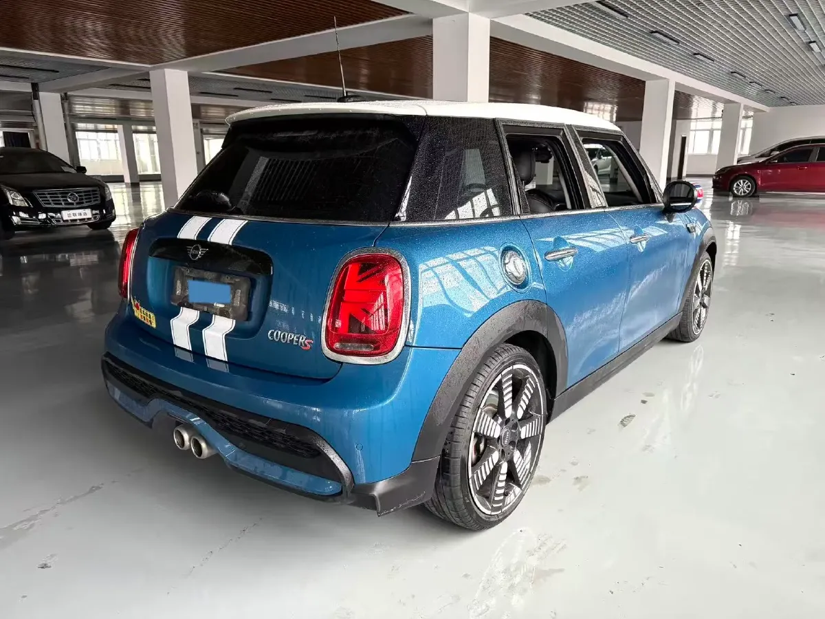 2022 MINI MINI 2.0T 192HP L4 7DCT,autocango,china used car exporter,china ev exporter,chinese used car exporter,chinese used ev exporter