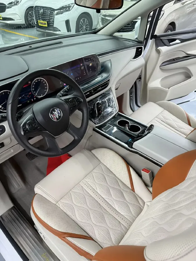 2021 Buick GL8 2.0T 237HP L4 9AT,autocango,china used car exporter,china ev exporter,chinese used car exporter,chinese used ev exporter