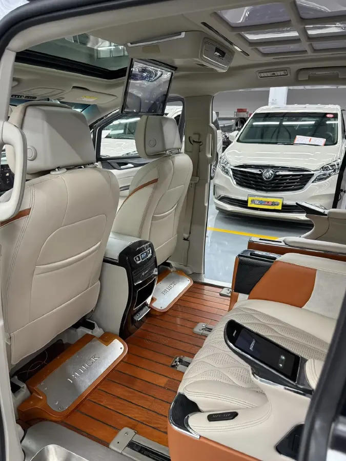 2021 Buick GL8 2.0T 237HP L4 9AT,autocango,china used car exporter,china ev exporter,chinese used car exporter,chinese used ev exporter