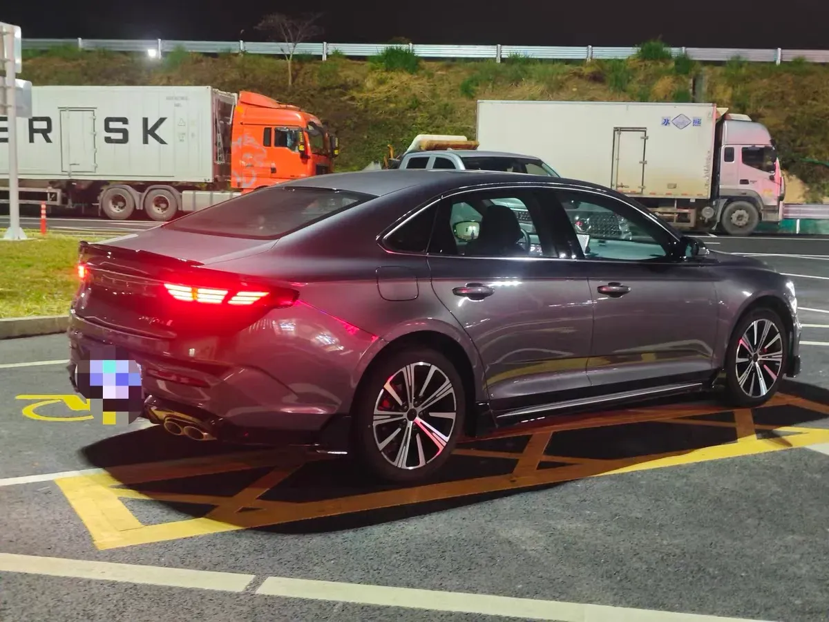 2023 Geely Preface 1.5T 181HP L4 7DCT,autocango,china used car exporter,china ev exporter,chinese used car exporter,chinese used ev exporter