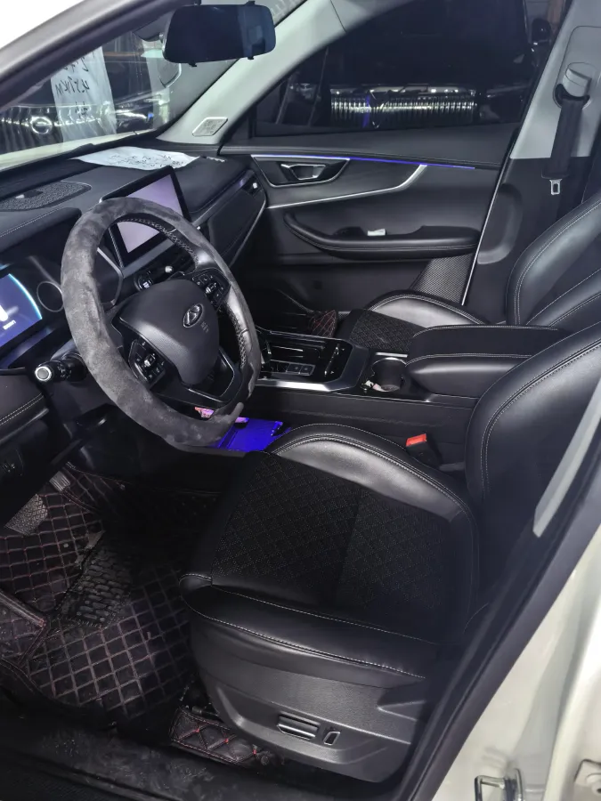 2019 Chery Tiggo 8 1.6T 197HP L4 7DCT,autocango,china used car exporter,china ev exporter,chinese used car exporter,chinese used ev exporter