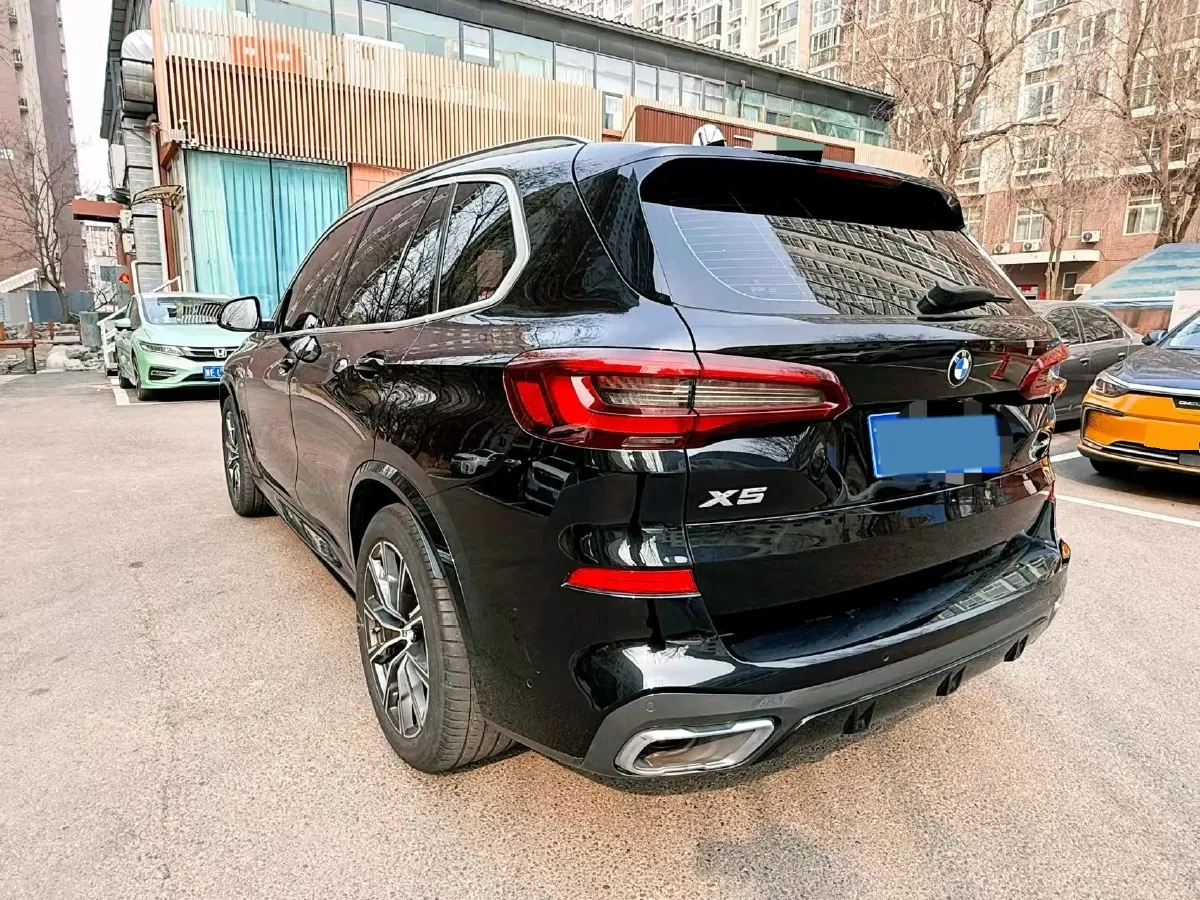 2021 BMW X5 2.0T 265HP L4 8AT,autocango,china used car exporter,china ev exporter,chinese used car exporter,chinese used ev exporter