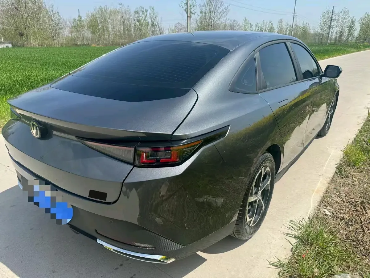 2024 ChangAn Eado 1.5T 170HP L4 7DCT,autocango,china used car exporter,china ev exporter,chinese used car exporter,chinese used ev exporter