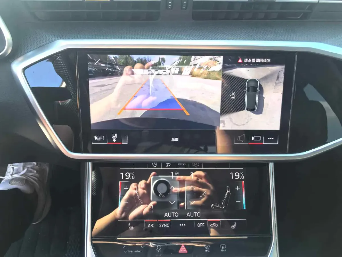 2022 Audi A6 3.0T 340HP V6 7DCT,autocango,china used car exporter,china ev exporter,chinese used car exporter,chinese used ev exporter