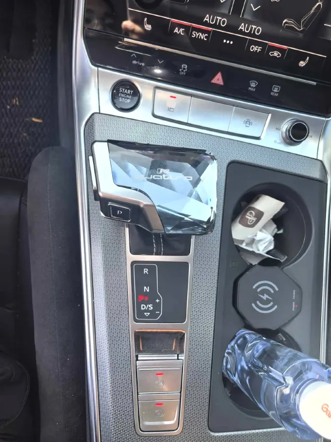 2022 Audi A6 3.0T 340HP V6 7DCT,autocango,china used car exporter,china ev exporter,chinese used car exporter,chinese used ev exporter