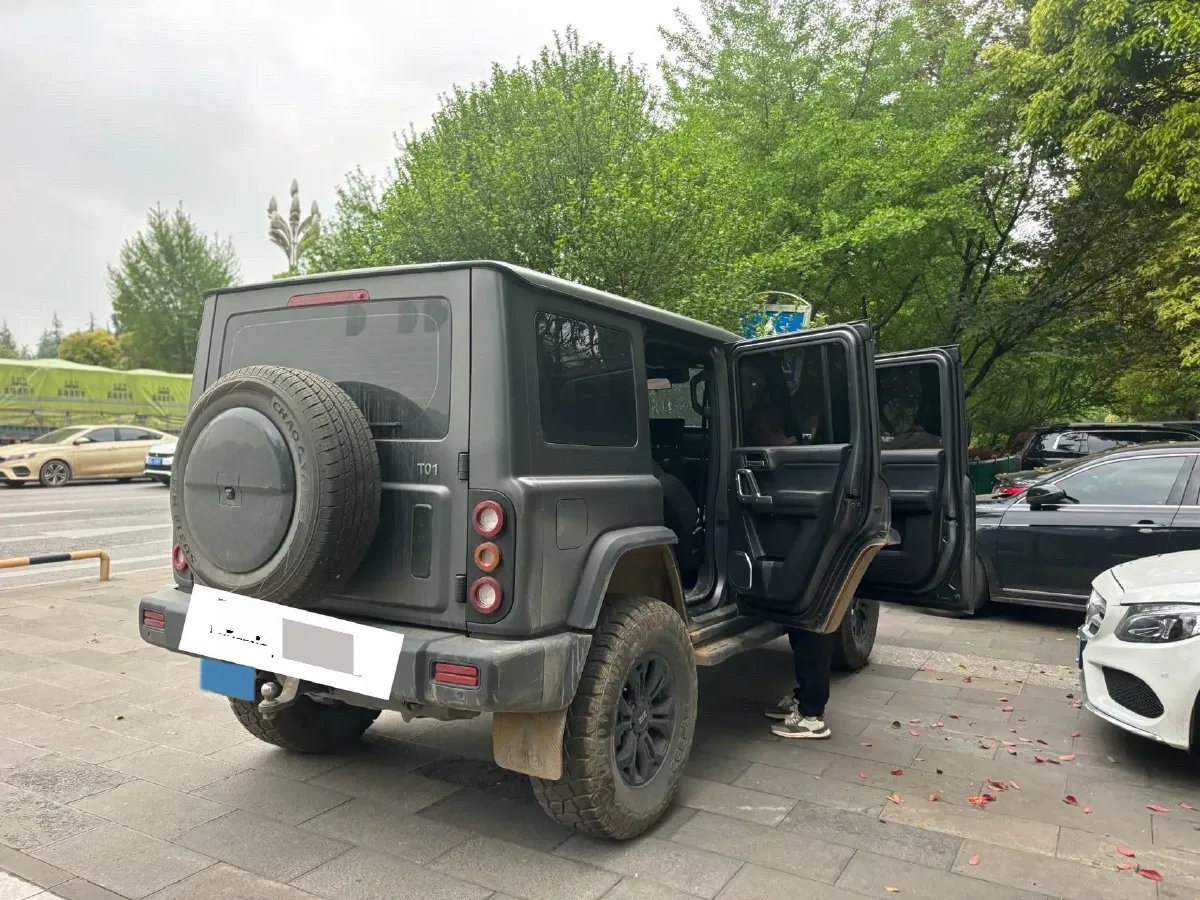 2024 212 212 T01 2.0T 252HP L4 8AT,autocango,china used car exporter,china ev exporter,chinese used car exporter,chinese used ev exporter