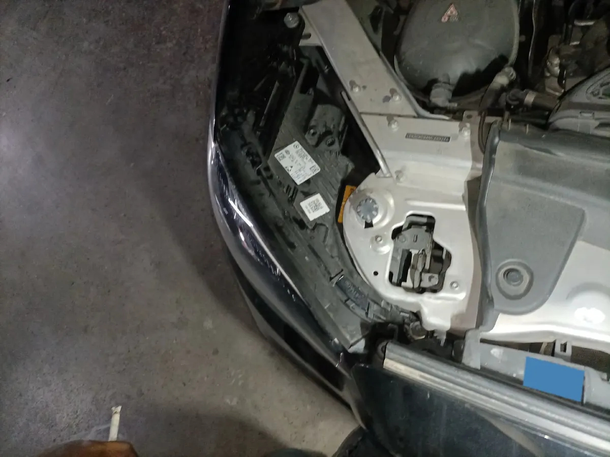 2021 Mercedes-Benz E Class 2.0T 258HP L4 9AT,autocango,china used car exporter,china ev exporter,chinese used car exporter,chinese used ev exporter