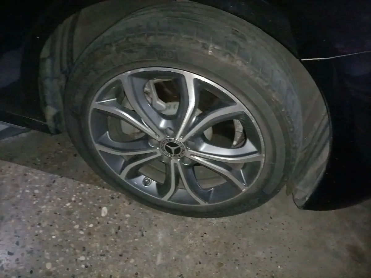 2021 Mercedes-Benz E Class 2.0T 258HP L4 9AT,autocango,china used car exporter,china ev exporter,chinese used car exporter,chinese used ev exporter