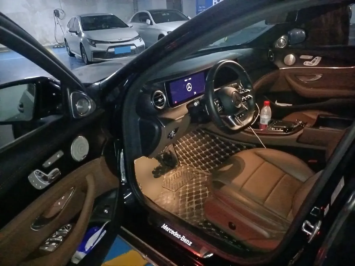 2021 Mercedes-Benz E Class 2.0T 258HP L4 9AT,autocango,china used car exporter,china ev exporter,chinese used car exporter,chinese used ev exporter