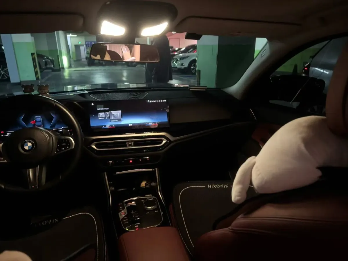 2023 BMW 3 Series 2.0T 156HP L4 8AT,autocango,china used car exporter,china ev exporter,chinese used car exporter,chinese used ev exporter