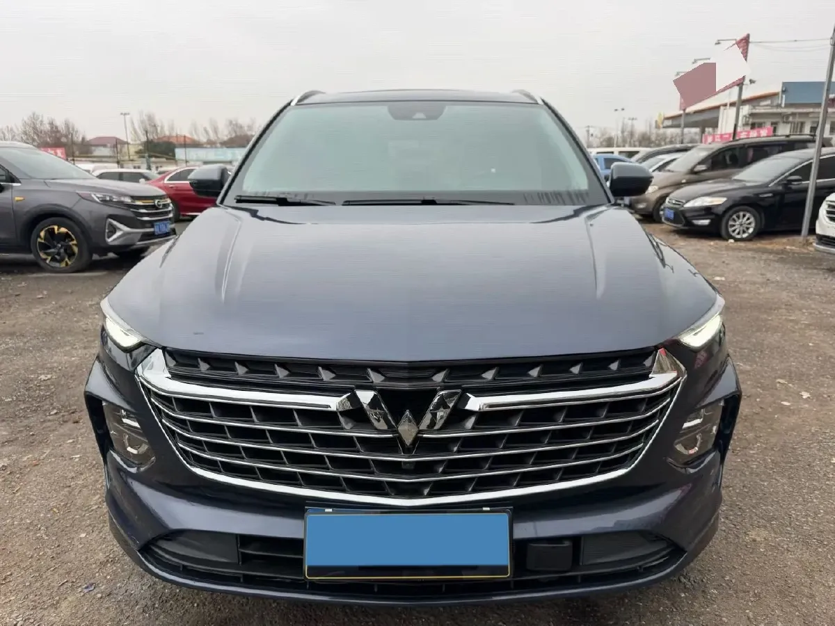 2022 WuLing KaiJie 1.5T 177HP L4 CVT,autocango,china used car exporter,china ev exporter,chinese used car exporter,chinese used ev exporter