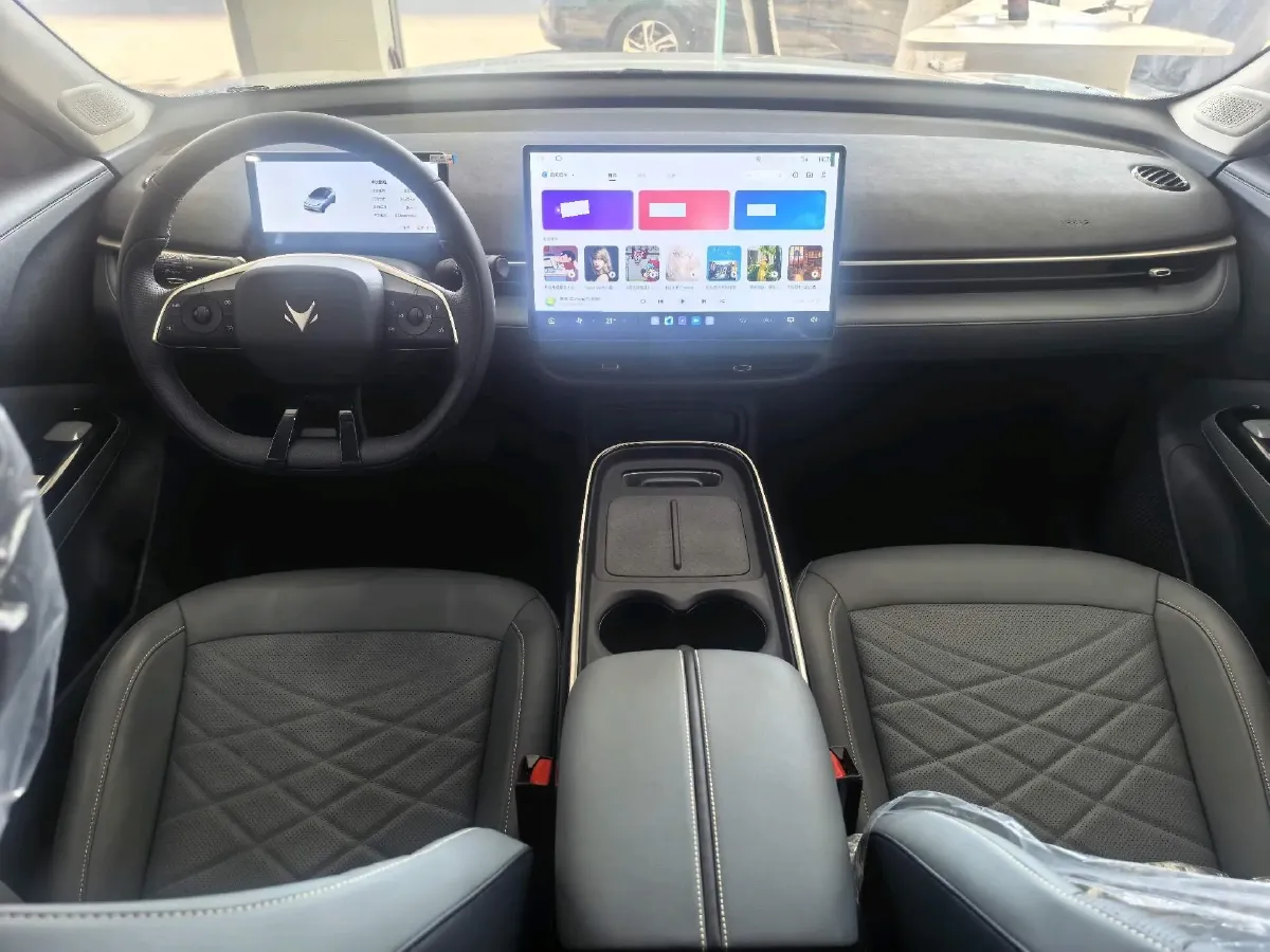 2025 WuLing HongGuang New Energy REEV 99HP REEV,autocango,china used car exporter,china ev exporter,chinese used car exporter,chinese used ev exporter