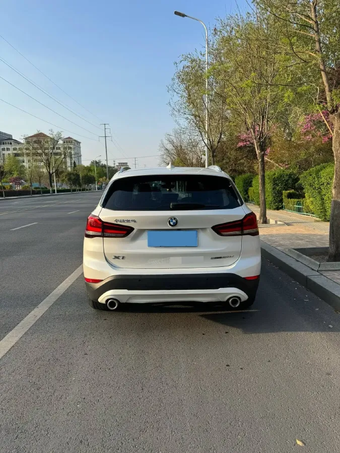 2021 BMW X1 1.5T 140HP L3 7DCT,autocango,china used car exporter,china ev exporter,chinese used car exporter,chinese used ev exporter