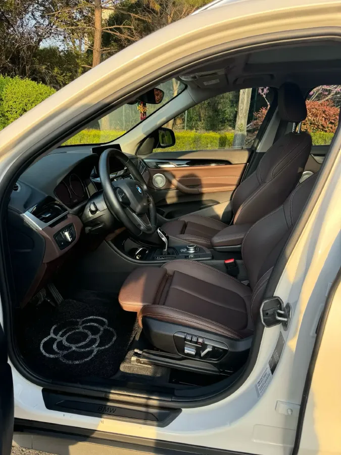 2021 BMW X1 1.5T 140HP L3 7DCT,autocango,china used car exporter,china ev exporter,chinese used car exporter,chinese used ev exporter