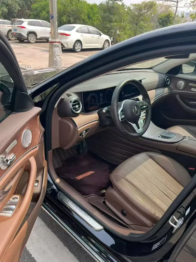 2020 Mercedes-Benz E Class 2.0T 258HP L4 9AT,autocango,china used car exporter,china ev exporter,chinese used car exporter,chinese used ev exporter