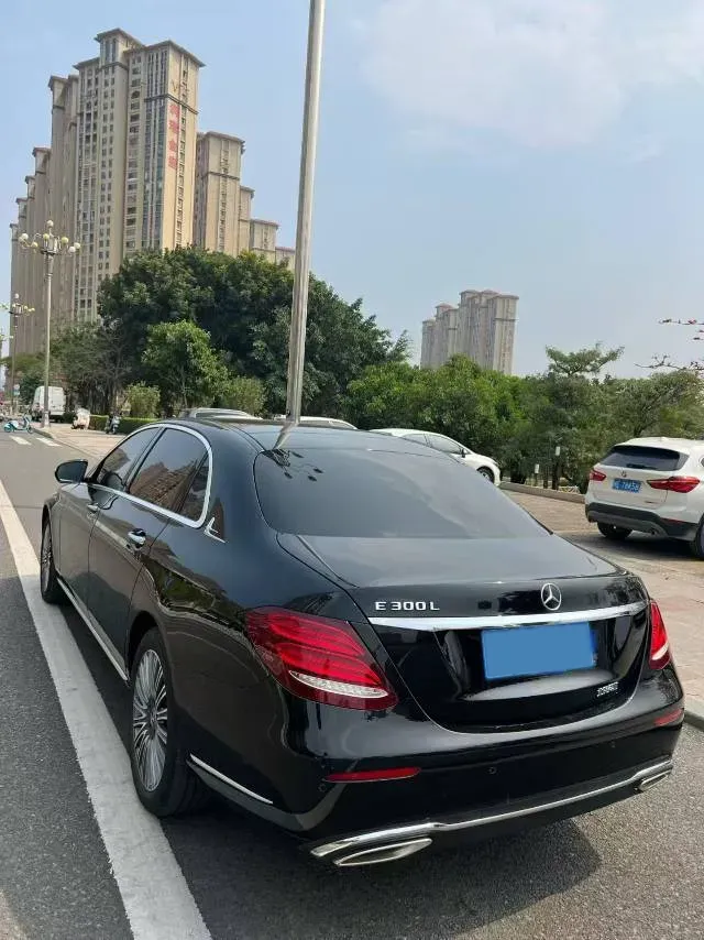 2020 Mercedes-Benz E Class 2.0T 258HP L4 9AT,autocango,china used car exporter,china ev exporter,chinese used car exporter,chinese used ev exporter