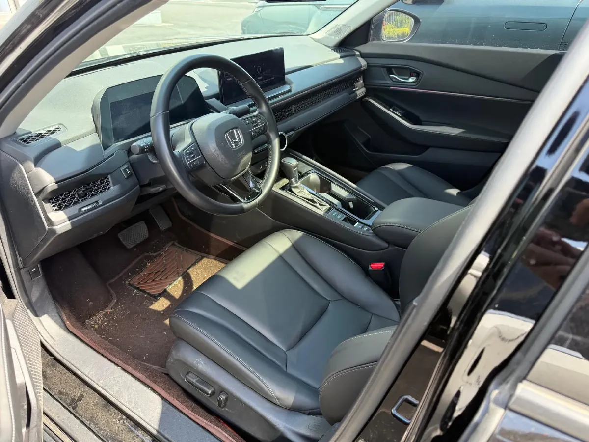 2023 Honda Accord 1.5T 192HP L4 CVT,autocango,china used car exporter,china ev exporter,chinese used car exporter,chinese used ev exporter