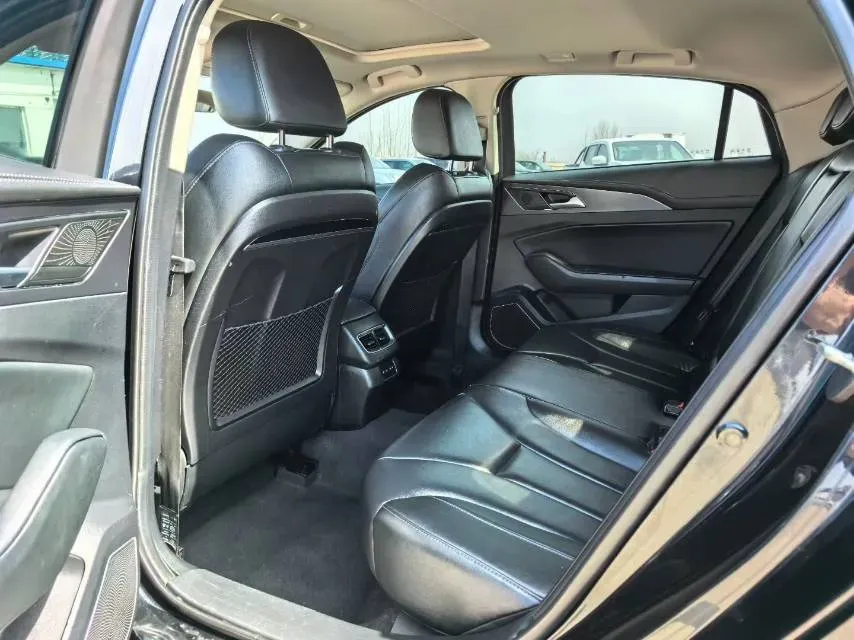 2020 HongQi H5 1.5T 169HP L4 7DCT,autocango,china used car exporter,china ev exporter,chinese used car exporter,chinese used ev exporter