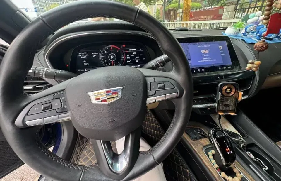 2023 Cadillac CT5 2.0T 237HP L4 10AT,autocango,china used car exporter,china ev exporter,chinese used car exporter,chinese used ev exporter