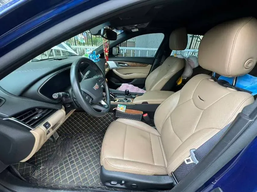 2023 Cadillac CT5 2.0T 237HP L4 10AT,autocango,china used car exporter,china ev exporter,chinese used car exporter,chinese used ev exporter