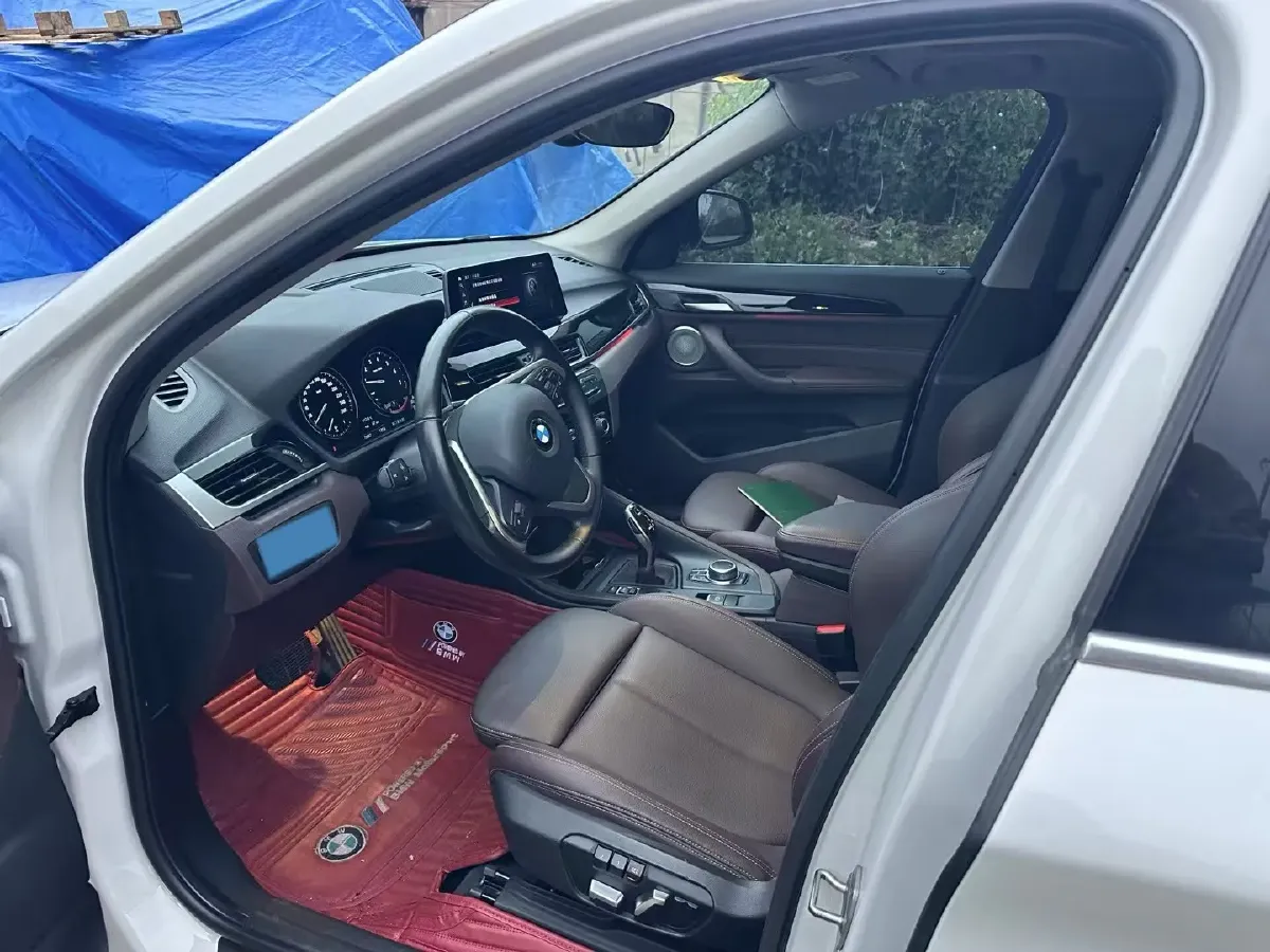 2022 BMW X1 1.5T 140HP L3 7DCT,autocango,china used car exporter,china ev exporter,chinese used car exporter,chinese used ev exporter