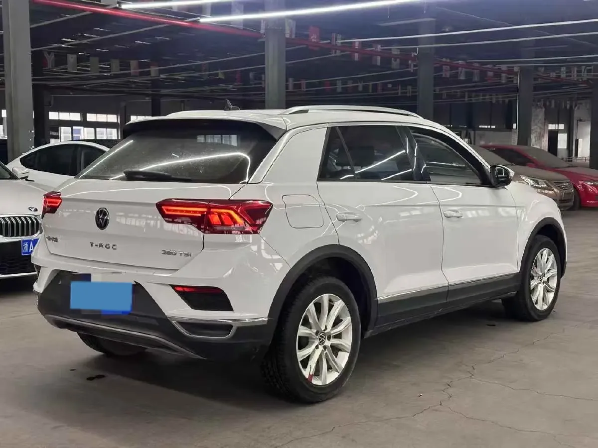 2022 Volkswagen T-Roc 1.4T 150HP L4 7DCT,autocango,china used car exporter,china ev exporter,chinese used car exporter,chinese used ev exporter