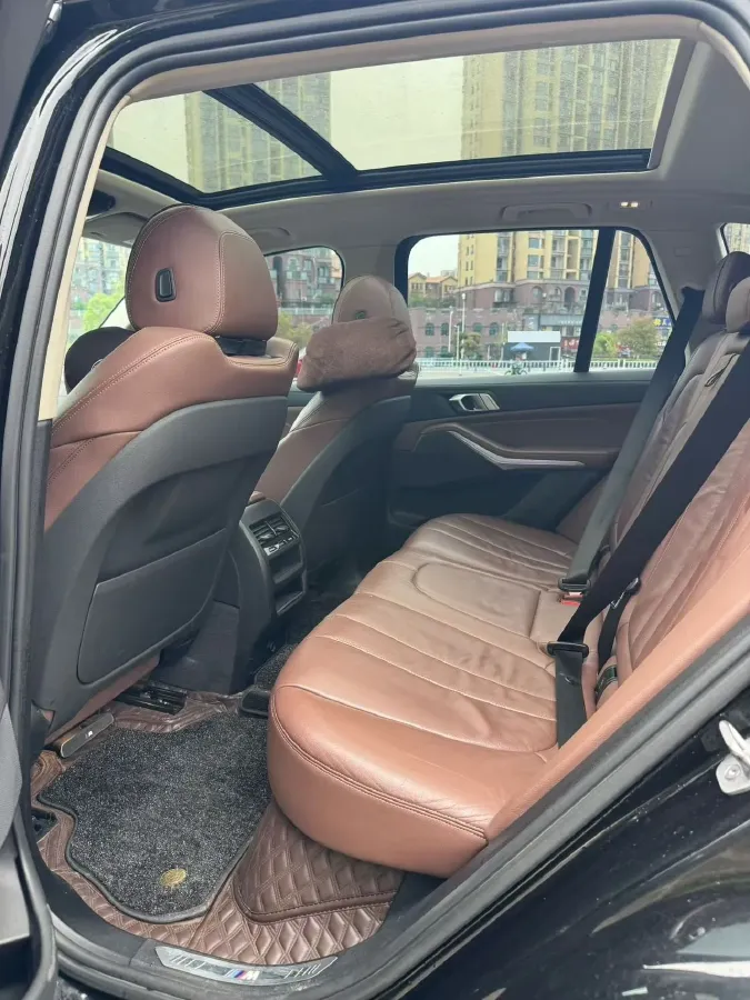 2019 BMW X5 3.0T 340HP L6 8AT,autocango,china used car exporter,china ev exporter,chinese used car exporter,chinese used ev exporter
