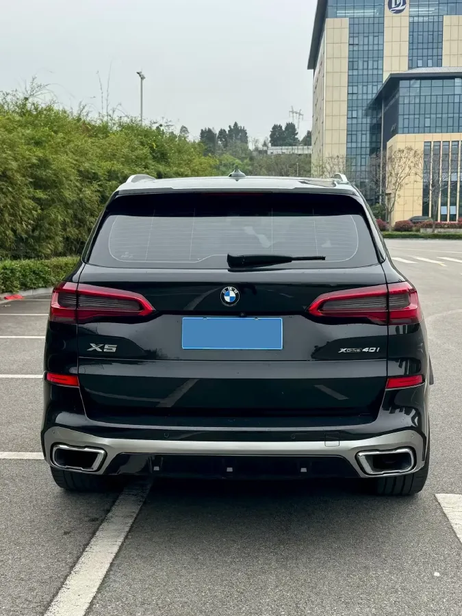 2019 BMW X5 3.0T 340HP L6 8AT,autocango,china used car exporter,china ev exporter,chinese used car exporter,chinese used ev exporter