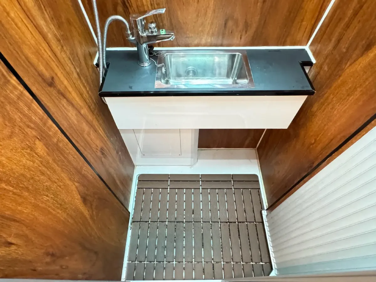 2022 MAXUS XinTu V90 2.0T 150HP L4 6AT,autocango,china used car exporter,china ev exporter,chinese used car exporter,chinese used ev exporter