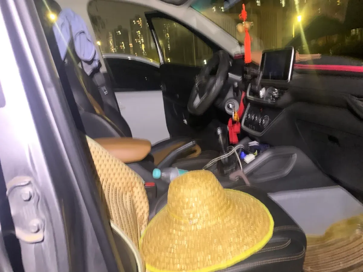 2018 WuLing HongGuang S3 1.5L 112HP L4 6MT,autocango,china used car exporter,china ev exporter,chinese used car exporter,chinese used ev exporter