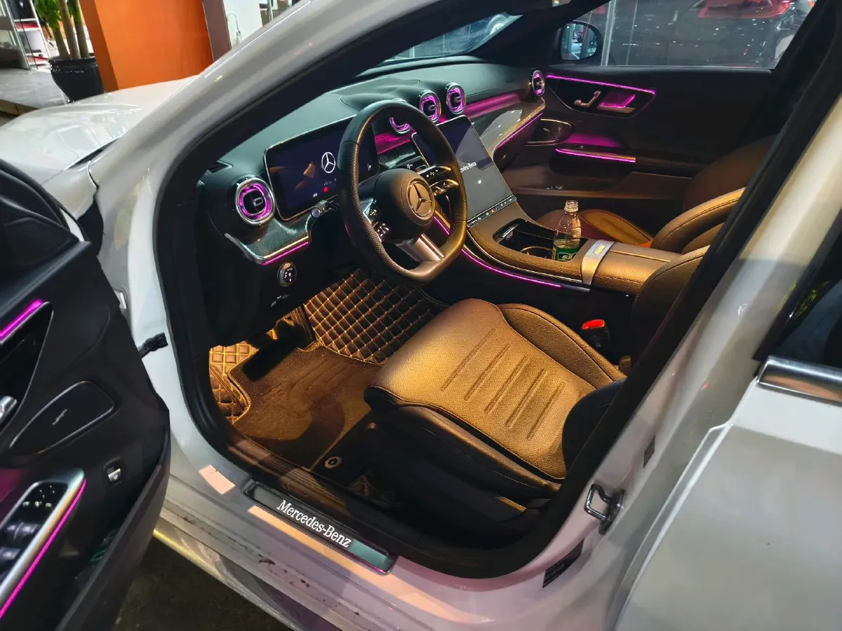 2024 Mercedes-Benz C Class 1.5T 204HP L4 9AT,autocango,china used car exporter,china ev exporter,chinese used car exporter,chinese used ev exporter