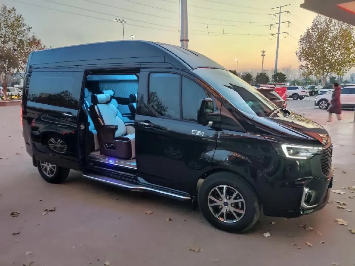 2023 Ford Transit 2.0T 143HP L4 9AT,autocango,china used car exporter,china ev exporter,chinese used car exporter,chinese used ev exporter